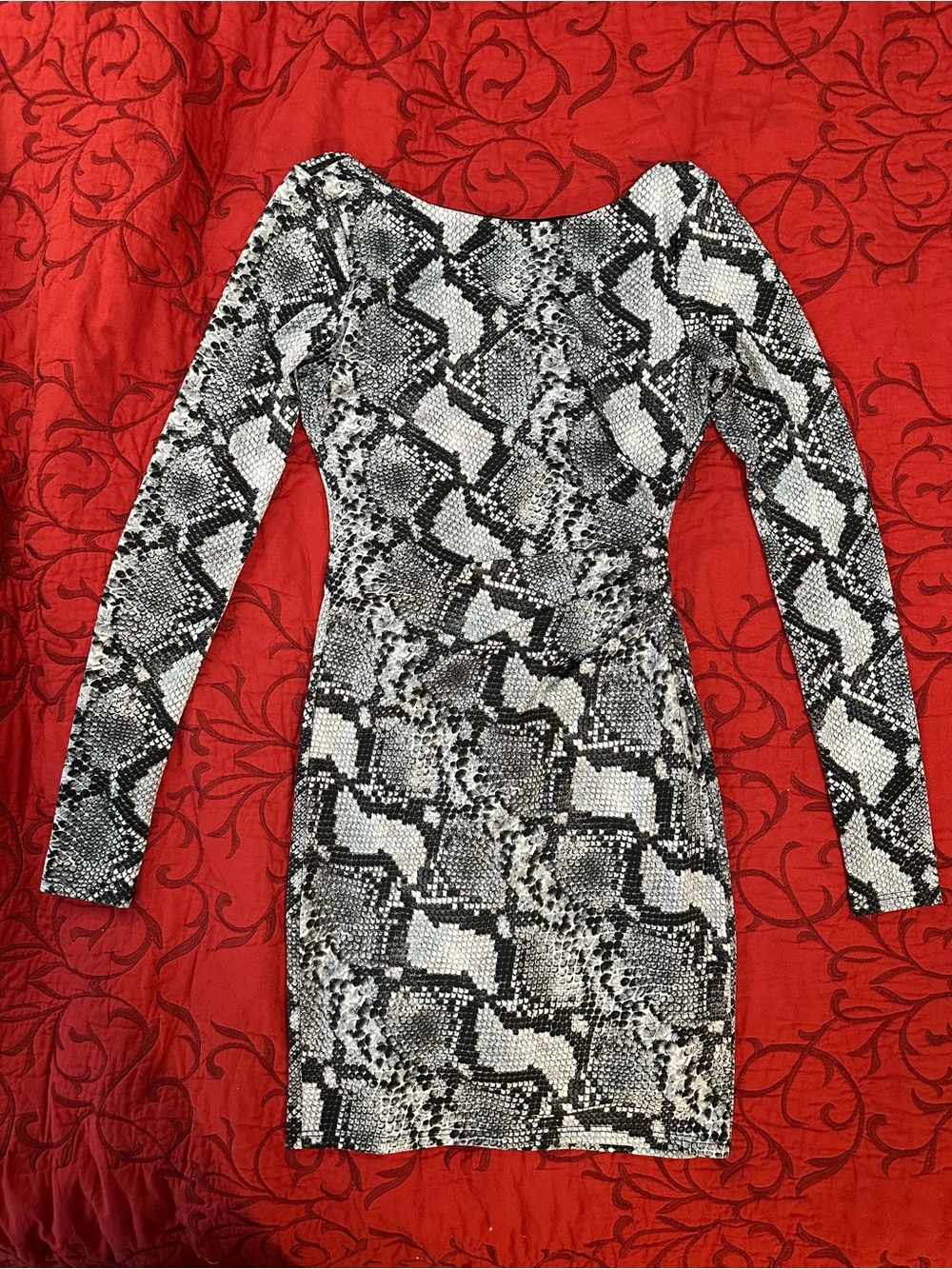 Jump Black and White Snake Print Long Sleeve Bodycon Dress